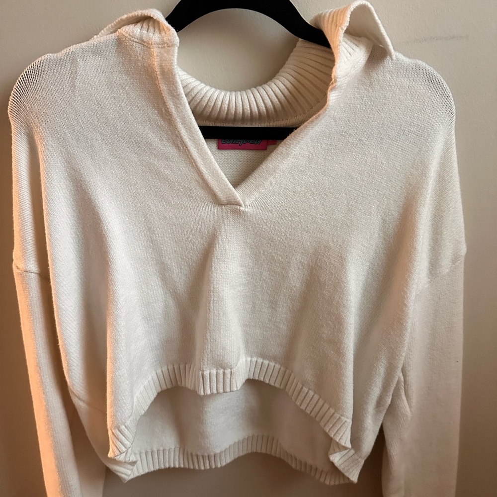 Edikted White V-Neck Cropped Sweater